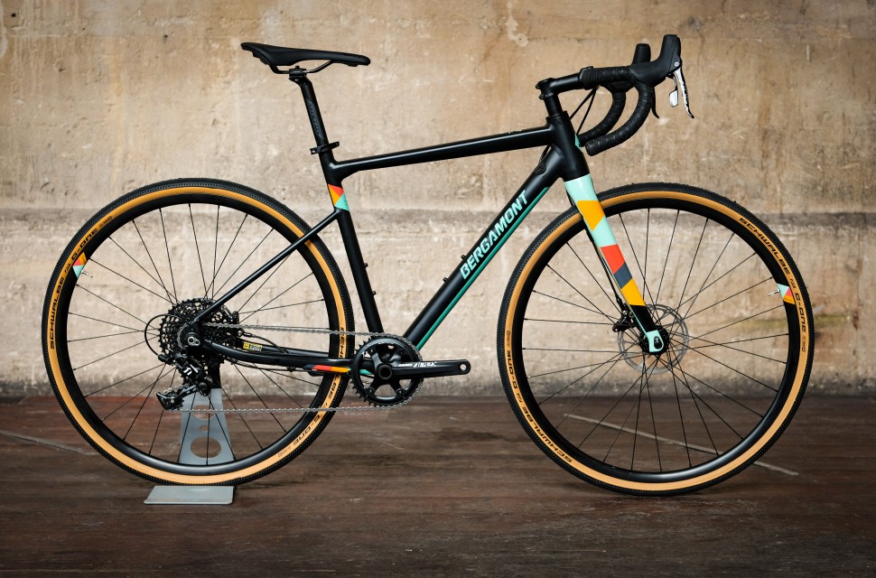 bergamont grandurance gravel bike